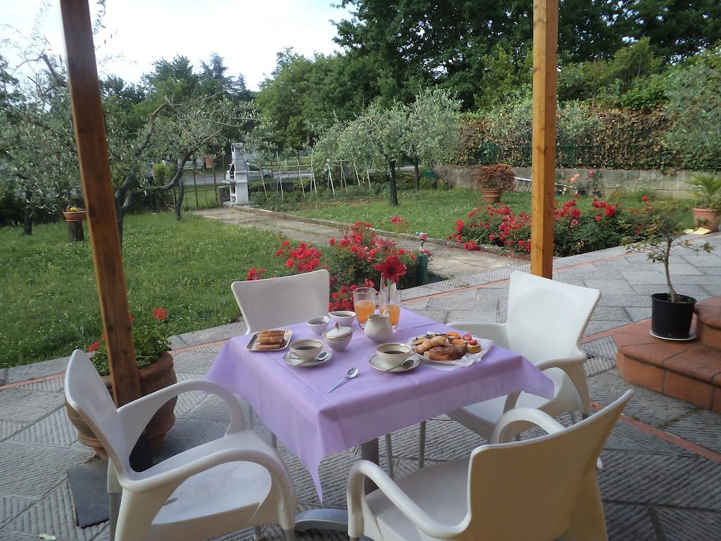 Irene Apartment Pistoia Phòng bức ảnh
