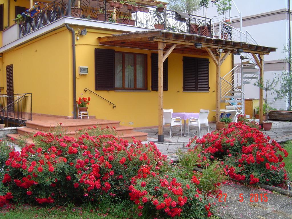 Irene Apartment Pistoia Phòng bức ảnh