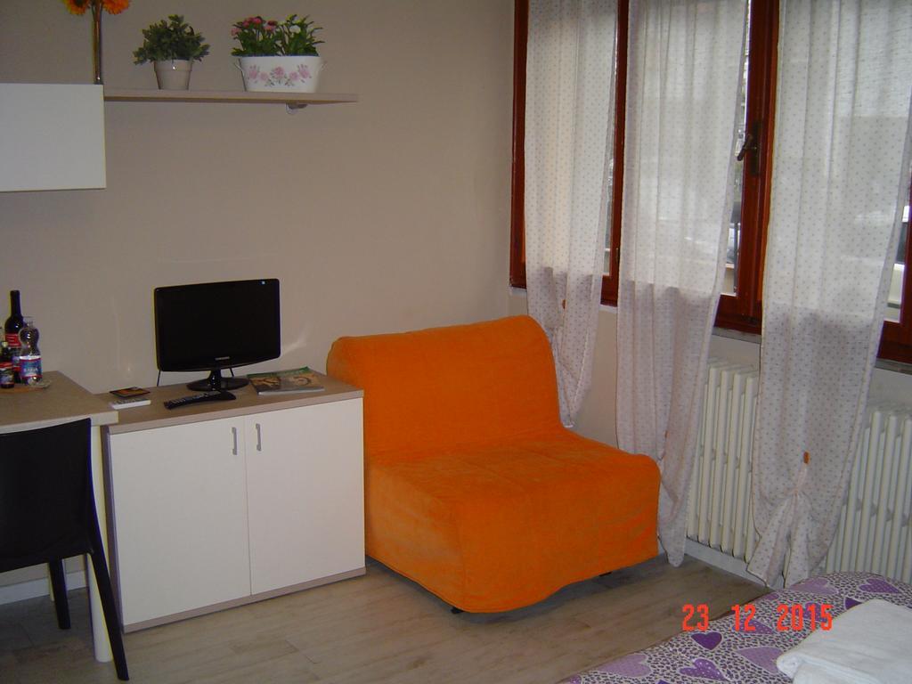 Irene Apartment Pistoia Phòng bức ảnh